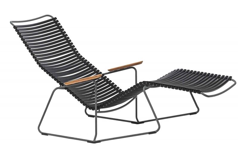 Schwarze Click Sunrocker Sonnenliege von Houe für den Garten oder die Terrasse.